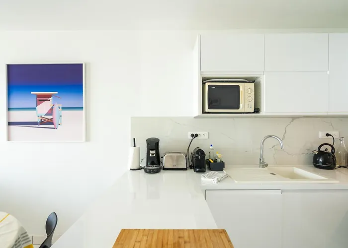 Ocean 90 Face Apartment